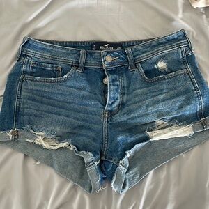 Hollister low rise boyfriend shorts
